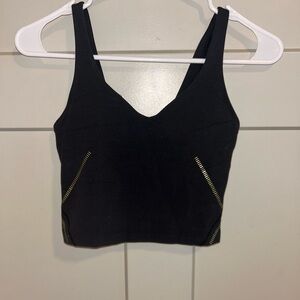 NWOT Lululemon black crop w/ bra